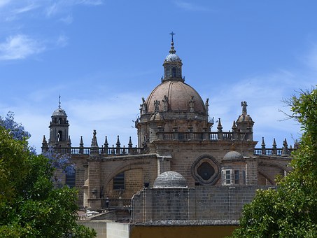 VERANO EN JEREZ DE LA FRONTERA. HOTEL 4* POR 25€