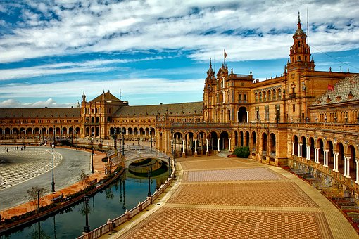 FIN DE SEMANA SEVILLA: HOTEL 4* EN EL CENTRO POR 27 EUROS