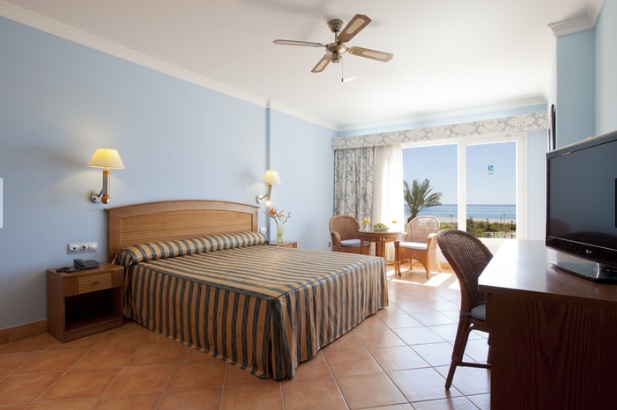 HOTEL ZIMBALI PLAYA