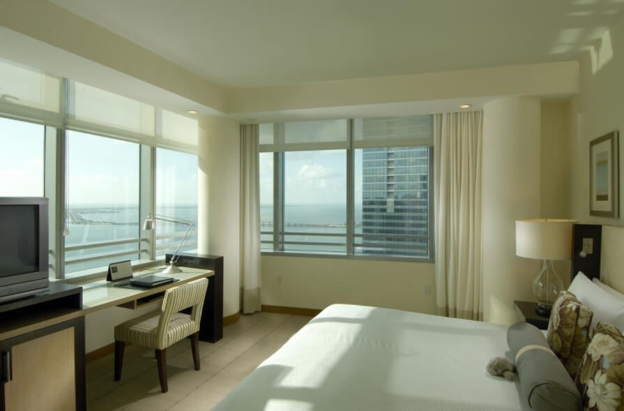 HOTEL BARATO CONRAD MIAMI