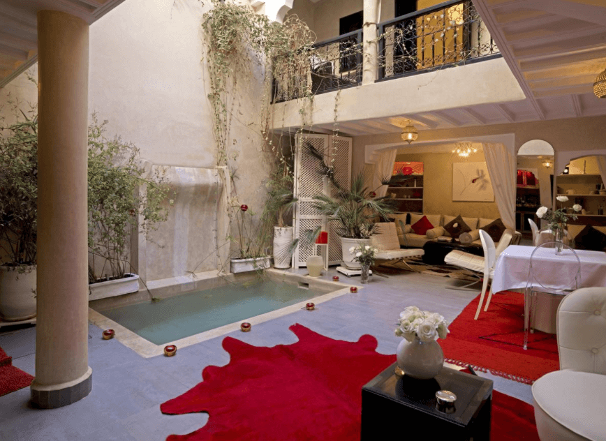 MARRAKECH EN JULIO: VUELOS + 3 NOCHES RIAD 5* CON DESAYUNO POR 98 EUROS