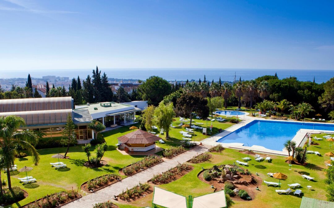 COSTA DEL SOL PUENTE MAYO: SUITE Hotel Spa 4* con desayuno en ESTEPONA por sólo 27 Euros p/p