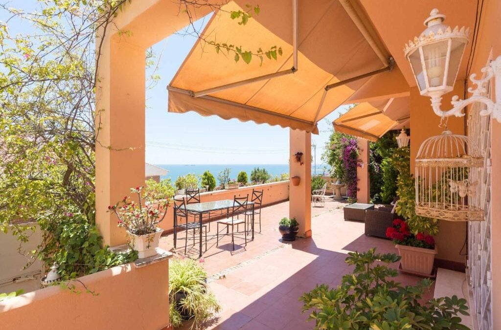 MÁLAGA AGOSTO CHOLLAZO al 50% de descuento: Alojamiento con vistas al mar por SÓLO 38 Euros p/p