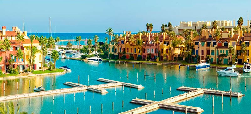 JULIO y AGOSTO SOTOGRANDE (COSTA CÁDIZ): Hotel con restaurante y parking gratis por SÓLO 21 Euros p/p