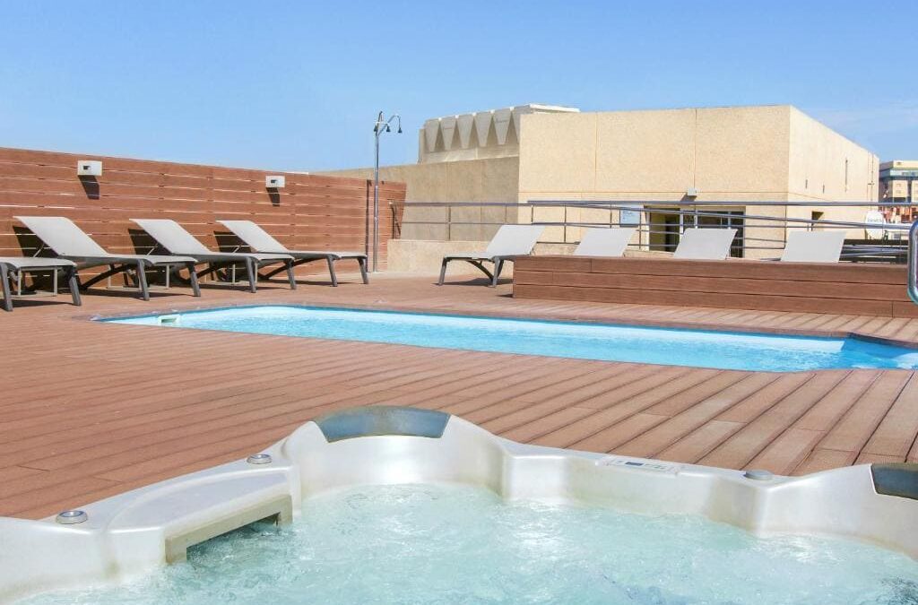 TARRAGONA PUENTE DE MAYO y PortAventura: Hotel 4* con desayuno SOLO 24 Euros p/p