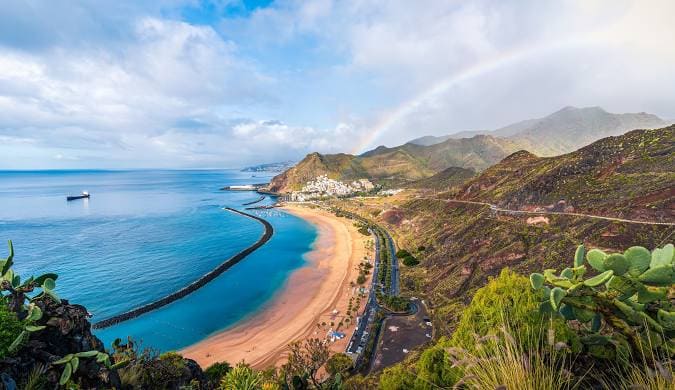 TENERIFE CHOLLAZO: Una semana en una SUITE en hotel con piscina por sólo 13 Euros p/p