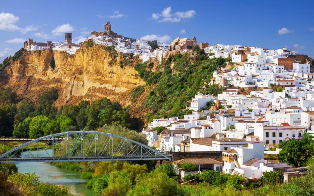 JEREZ DE LA FRONTERA: Apartamento 3 dormitorios por SÓLO 5 Euros p/p