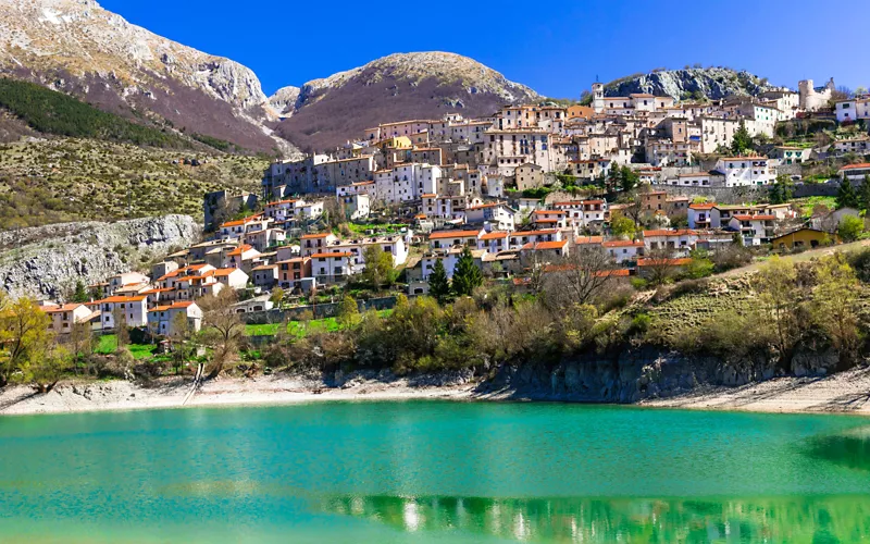 ITALIA FIN DE SEMANA: Hotel 4* frente a la playa con desayuno por SÓLO 10 Euros p/p